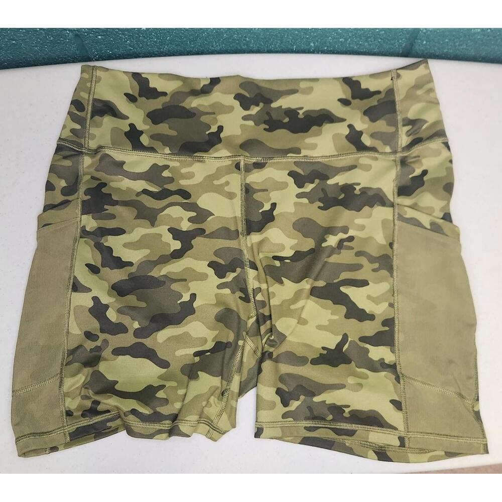 Fabletics Green Camo Powerhold Athletic Biker Shorts